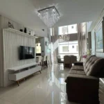 f5c7b9e5682843561fa5b445